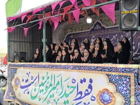 اهدای ۳۰ سری جهیزیه به نوعروسان مورد حمایت شهرستان فردیس  (گزارش تصویری)
